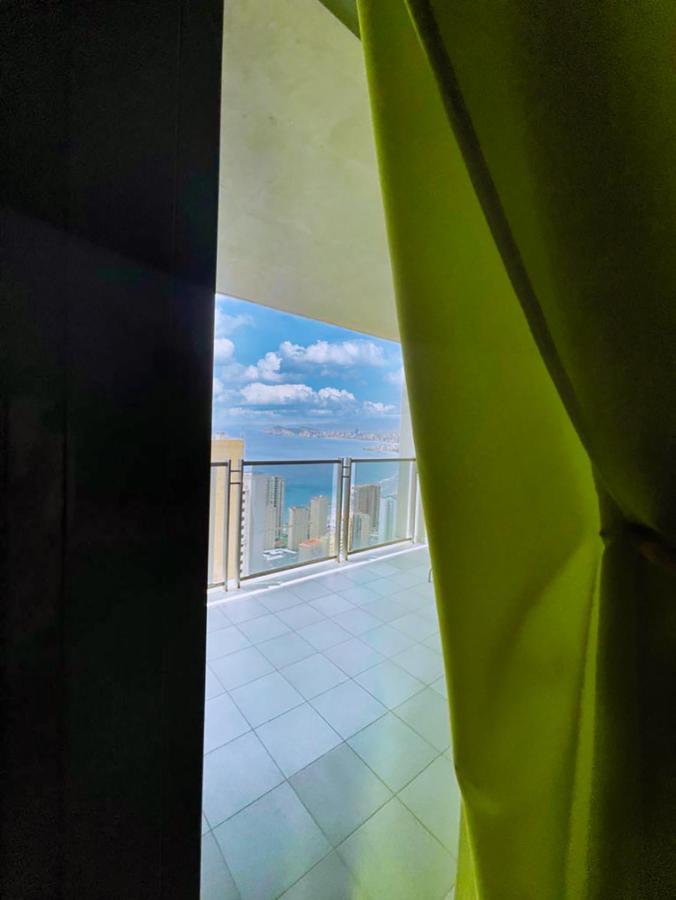Beautiful Apartment Near Beach With Panoramic Sea-View Benidorm Zewnętrze zdjęcie
