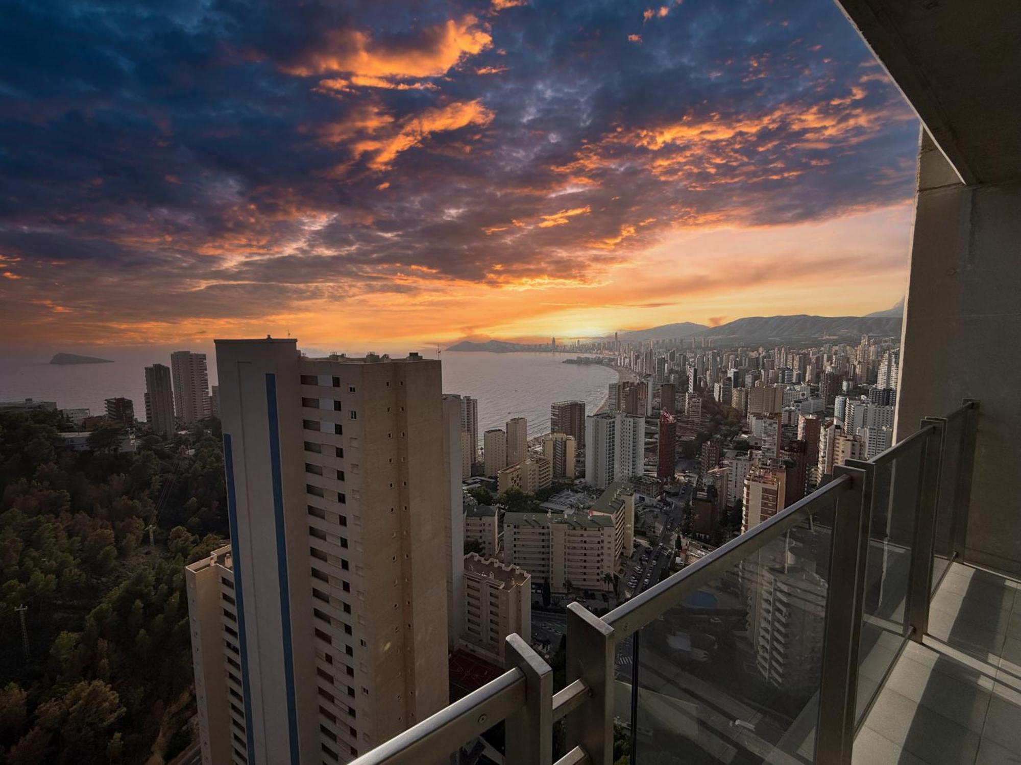 Beautiful Apartment Near Beach With Panoramic Sea-View Benidorm Zewnętrze zdjęcie
